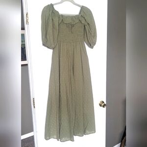 Green puff sleeves midi dress small